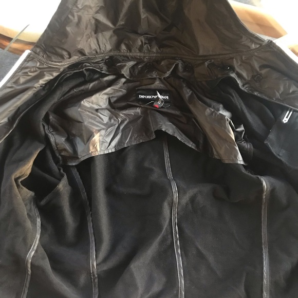 Simin T s.p.a. (Armani) black Jacket with white trim, front zip pockets XXL - Picture 5 of 16
